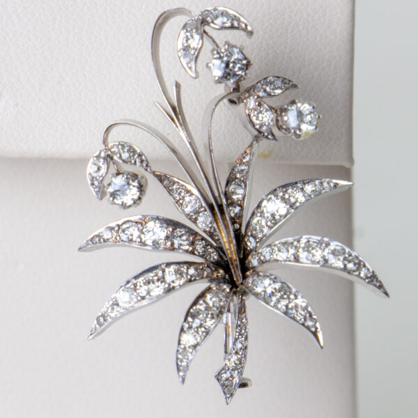 vintage brooch with diamonds